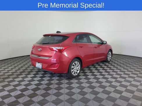 Used 2016 Hyundai Elantra GT FWD image 4