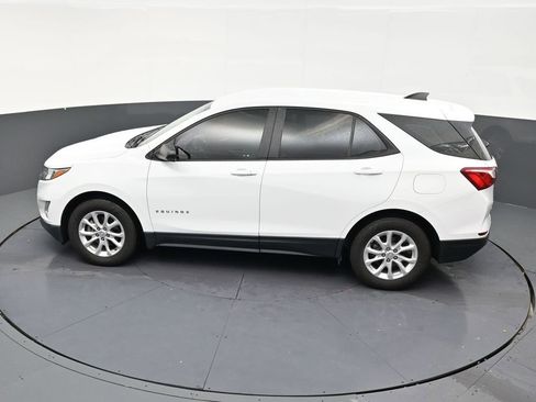 Used 2020 Chevrolet Equinox LS FWD image 14