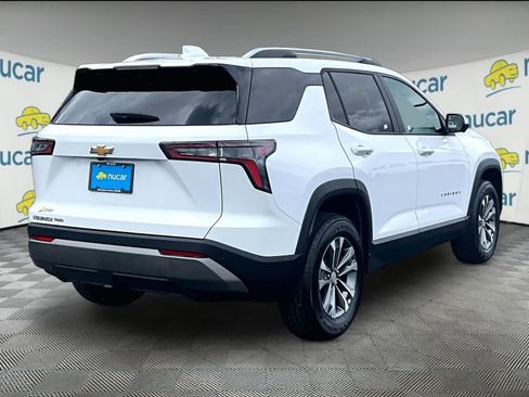 Used 2025 Chevrolet Equinox LT w/ Convenience Package II image 6