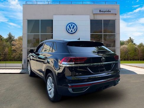 Certified 2023 Volkswagen Atlas Cross Sport SE w/ Panoramic Sunroof Package AWD/4WD image 5