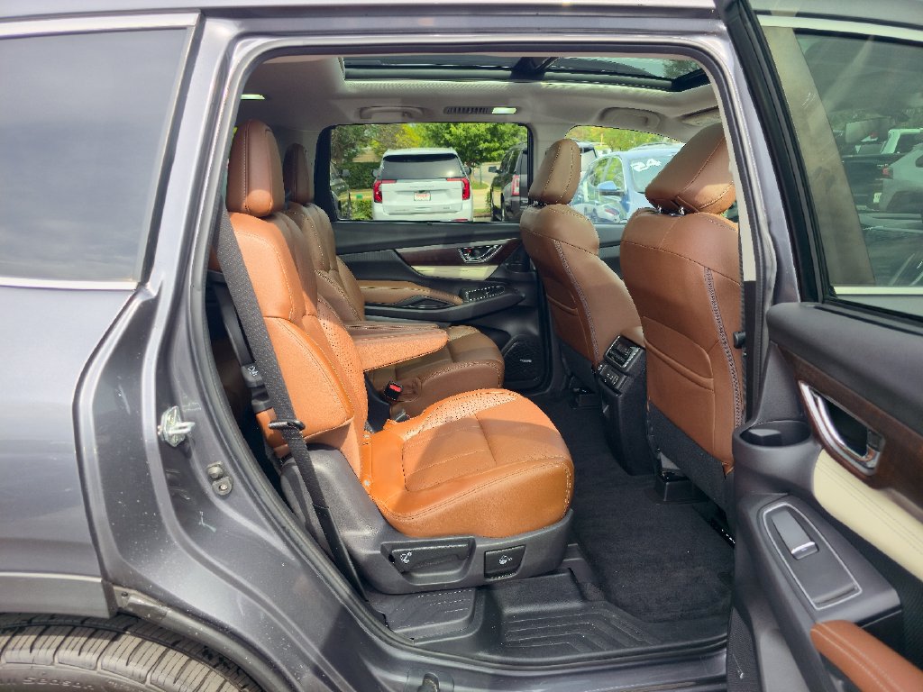 Used 2022 Subaru Ascent Touring w/ Popular Package #2A AWD/4WD image 27