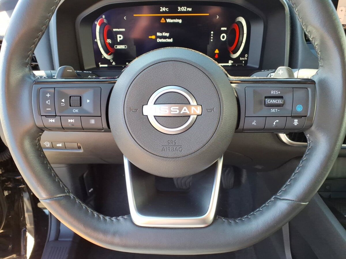 Used 2024 Nissan Rogue SL AWD/4WD image 13