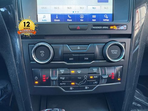 Used 2017 Ford Explorer XLT w/ Equipment Group 202A image 28