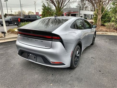 New 2026 Toyota Prius LE image 8