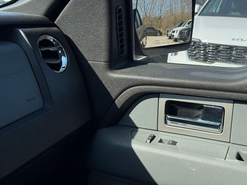 Used 2011 Ford F150 XLT image 26