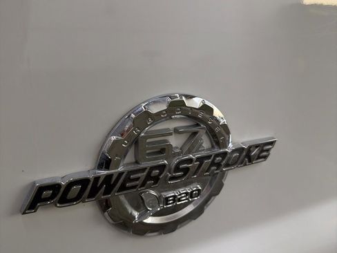 Used 2014 Ford F550 4x4 Crew Cab Super Duty image 44