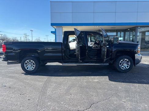 Used 2018 Chevrolet Silverado 3500 LTZ w/ Duramax Plus Package image 22