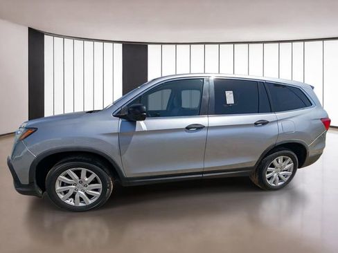 Used 2020 Honda Pilot LX image 3