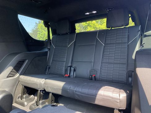 Used 2026 Cadillac Escalade V AWD/4WD image 9