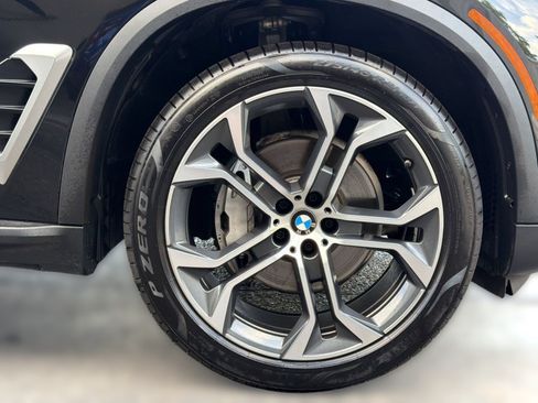Used 2024 BMW X5 sDrive40i w/ Premium Package RWD image 13