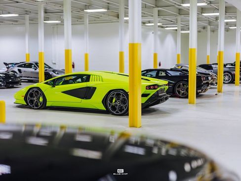 Used 2022 Lamborghini Aventador Countach AWD/4WD image 6