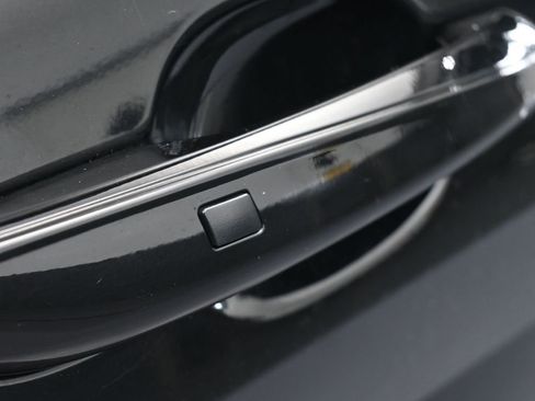 Used 2024 Hyundai Elantra SEL image 41