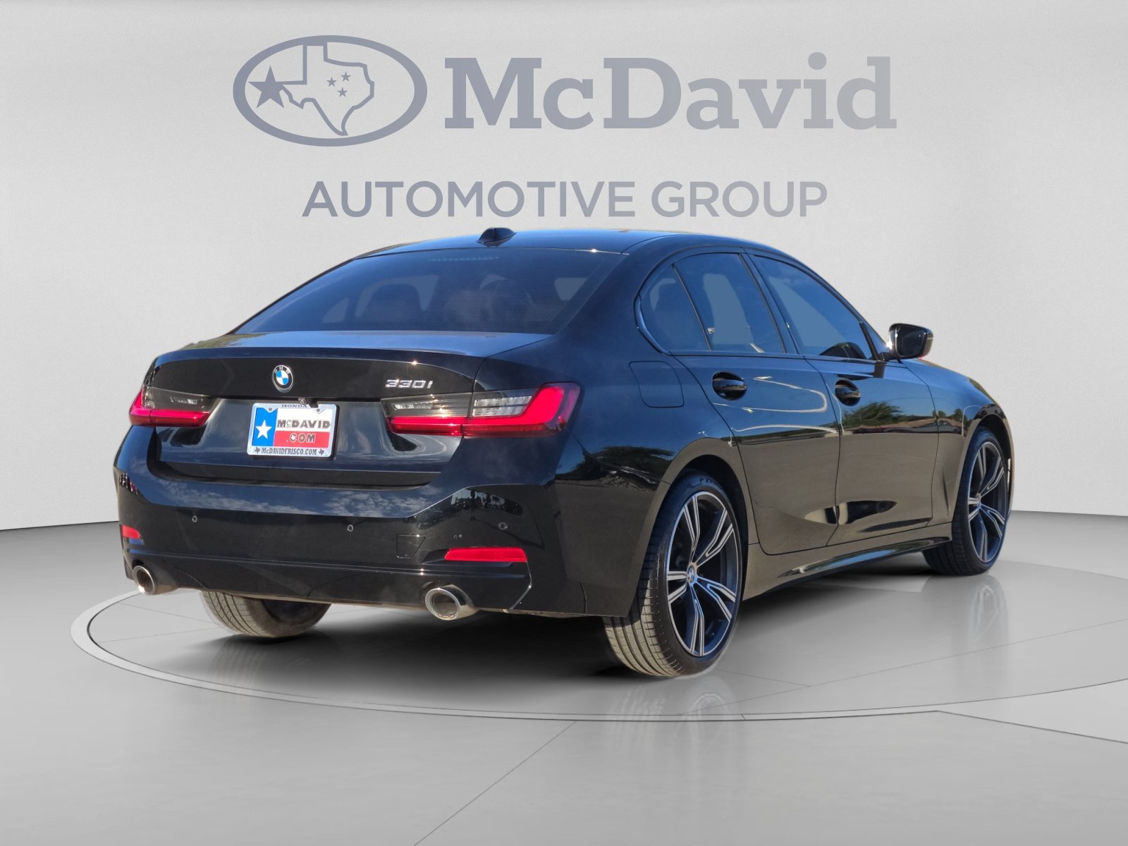 Used 2023 BMW 330i Sedan w/ Driving Assistance Package RWD image 6