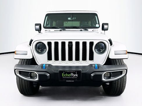 Used 2023 Jeep Wrangler Sahara w/ Cold Weather Group image 2