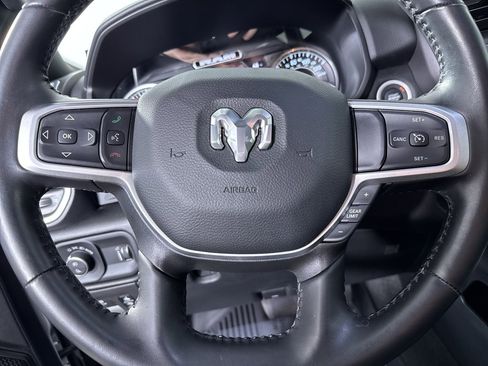 Used 2022 RAM 1500 Big Horn w/ Night Edition AWD/4WD image 21