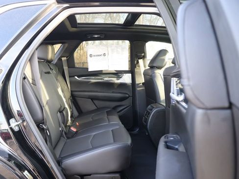 Used 2025 Cadillac XT5 Premium Luxury image 49
