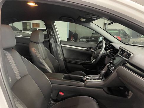 Used 2019 Honda Civic Sport image 26