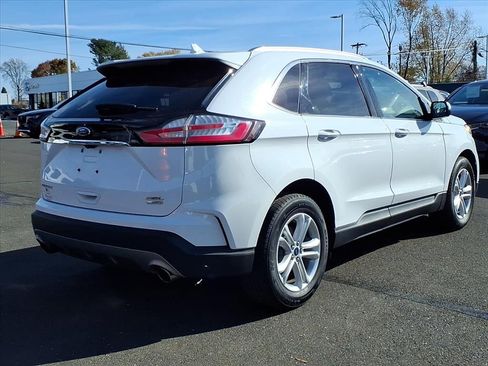 Used 2019 Ford Edge SEL w/ Equipment Group 201A image 4