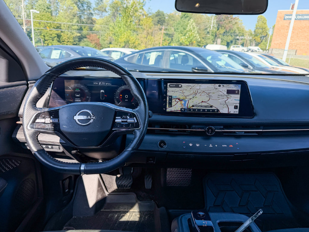 Certified 2023 Nissan Ariya FWD image 11