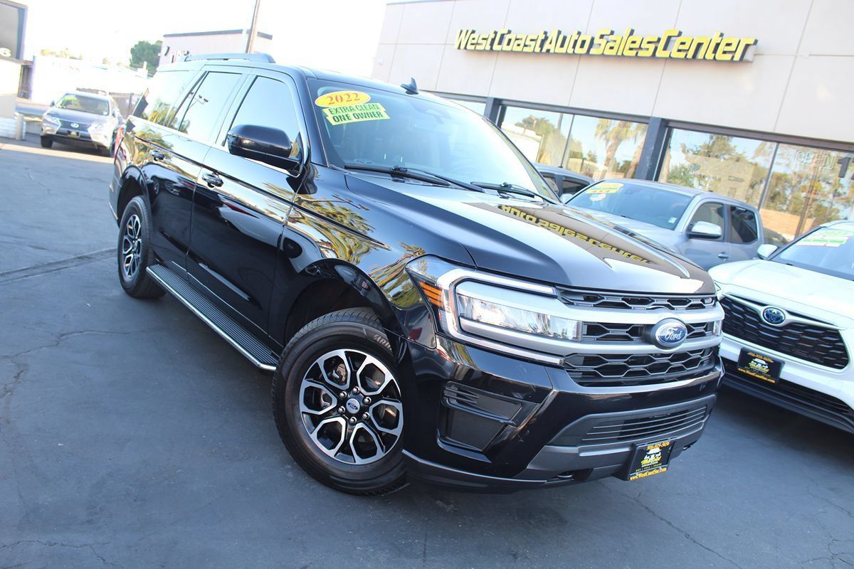 Used 2022 Ford Expedition XLT AWD/4WD image 43