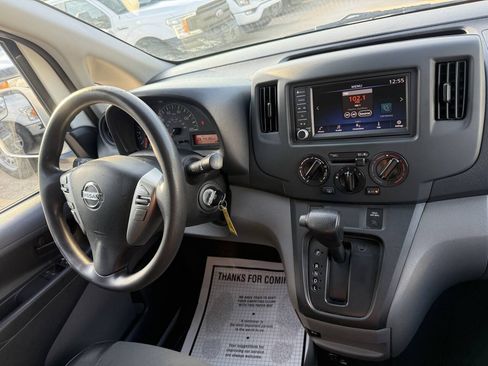 Used 2021 Nissan NV200 SV w/ Back Door Glass Package FWD image 14