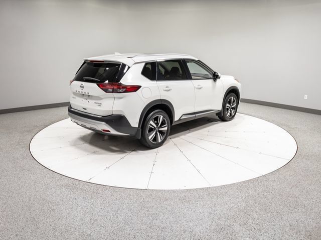 Used 2023 Nissan Rogue Platinum AWD/4WD image 31