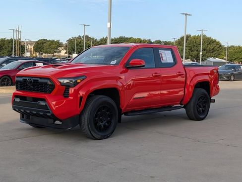 Used 2024 Toyota Tacoma TRD Sport w/ TRD Sport Upgrade Package AWD/4WD image 10