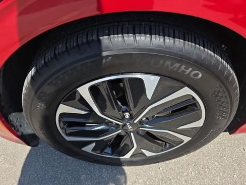 Used 2023 Kia EV6 GT-Line w/ GT-Line Suede Seat Package RWD image 17