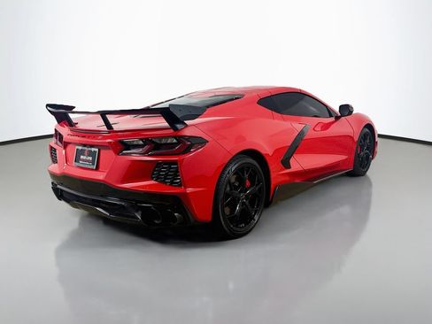 Used 2020 Chevrolet Corvette Stingray Coupe w/ 1LT RWD image 7