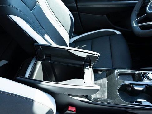 New 2026 Buick Envision Sport Touring image 24