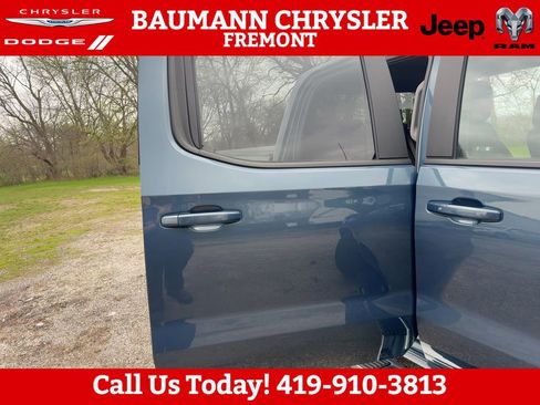 Used 2024 Chevrolet Silverado 1500 LT image 14