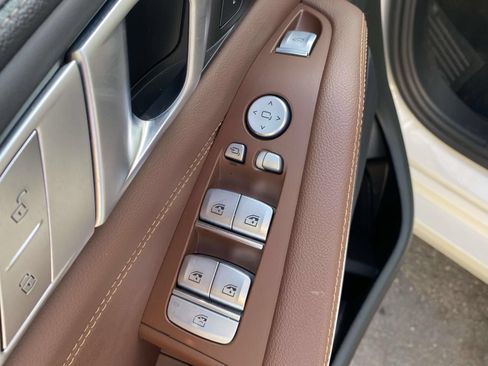 Used 2021 BMW X7 xDrive40i w/ Luxury Seating Package AWD/4WD image 19