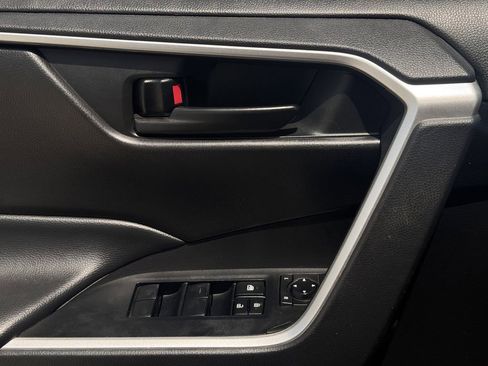 Used 2023 Toyota RAV4 LE image 23