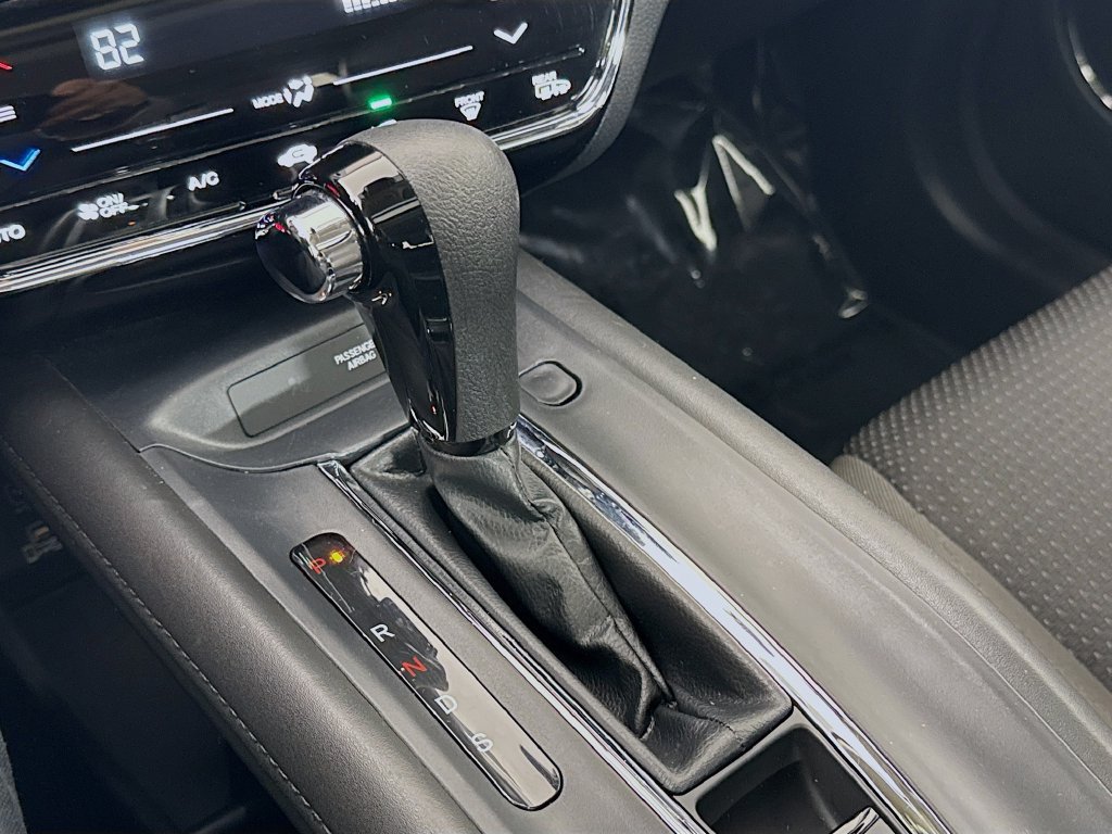 Used 2022 Honda HR-V EX image 17