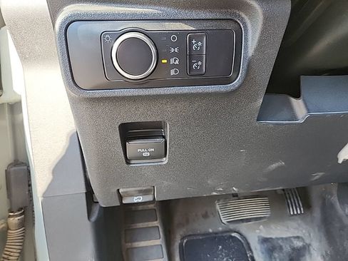 Used 2023 Ford Bronco Black Diamond AWD/4WD image 12