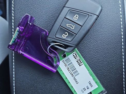 New 2025 Volkswagen Taos S image 27