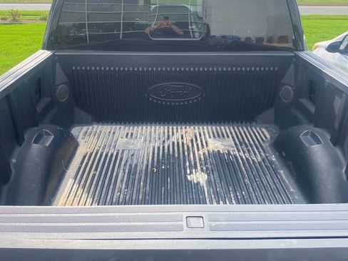 Used 2021 Ford F150 Lariat AWD/4WD image 6