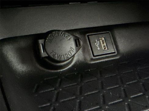 Certified 2025 Toyota RAV4 XLE image 30