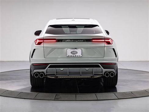 Used 2020 Lamborghini Urus AWD/4WD image 4