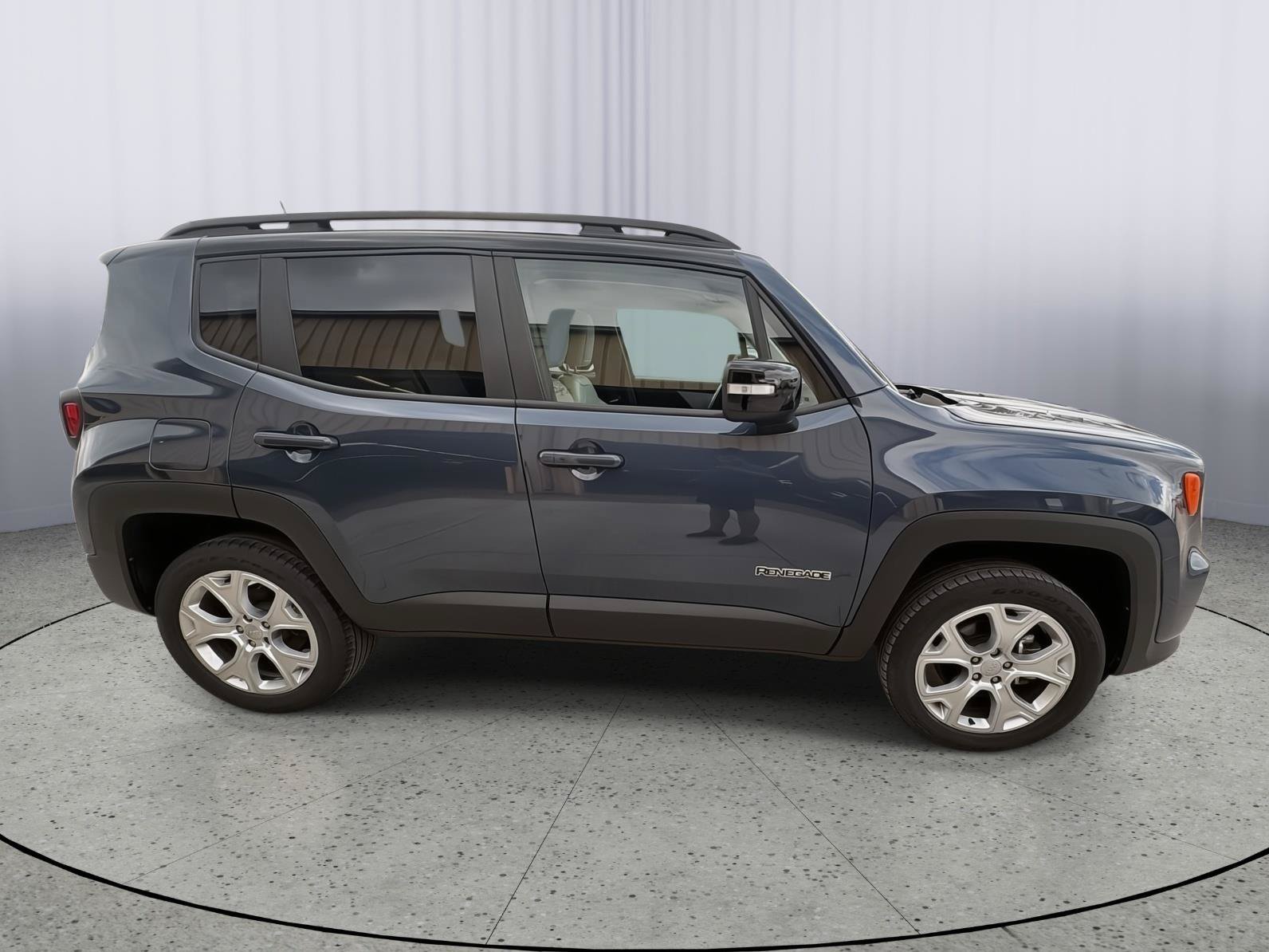 Used 2022 Jeep Renegade Limited AWD/4WD image 7