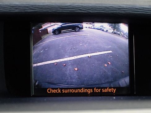Used 2014 Toyota Sienna LE FWD image 22