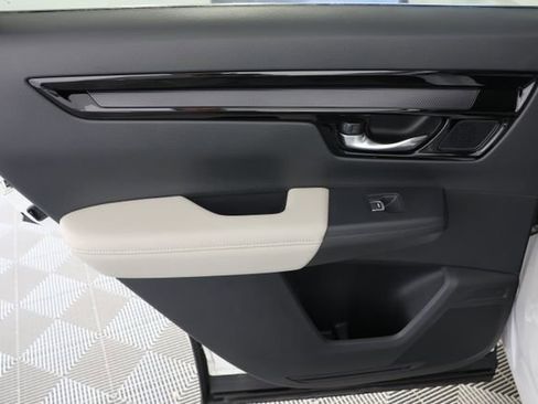 Used 2023 Honda CR-V EX-L image 27