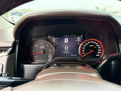 Used 2016 GMC Yukon XL Denali w/ Open Road Package AWD/4WD image 40
