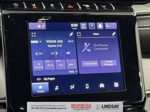 New 2025 Jeep Grand Cherokee Altitude AWD/4WD image 17