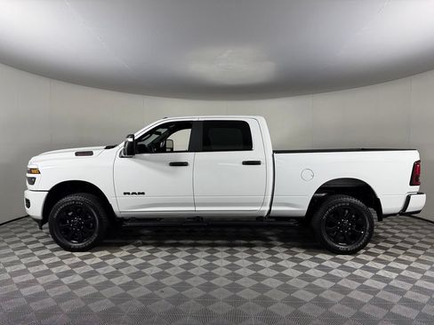 Used 2025 RAM 2500 Big Horn AWD/4WD image 11