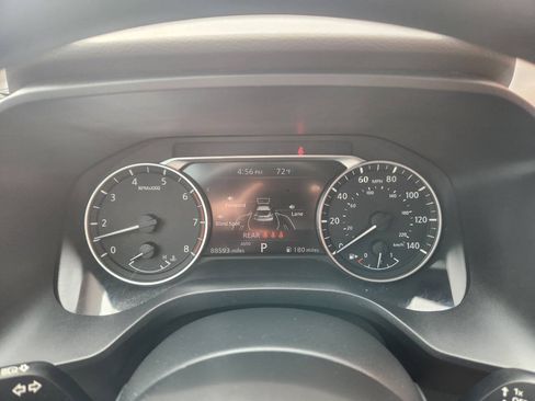 Used 2021 Nissan Rogue S AWD/4WD image 16
