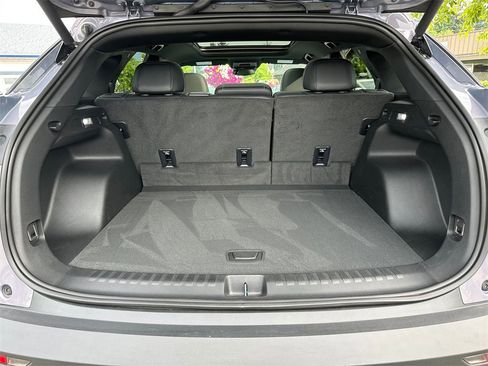 Used 2024 Chevrolet Blazer EV LT image 15