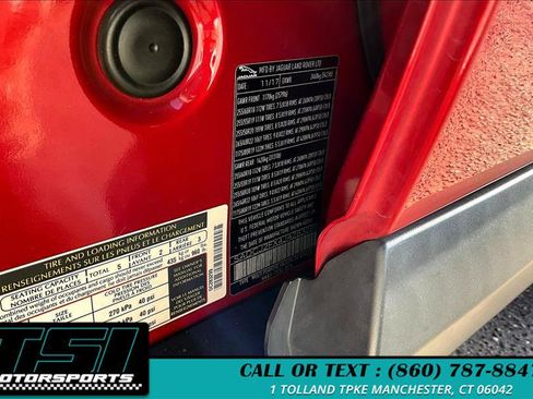 Used 2018 Jaguar F-PACE Premium image 34