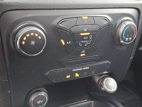 Used 2020 Ford Ranger XL w/ Equipment Group 101A Mid RWD image 17