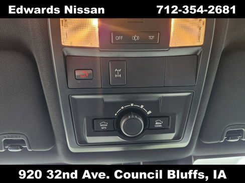 Used 2023 Toyota Tacoma TRD Off-Road image 31